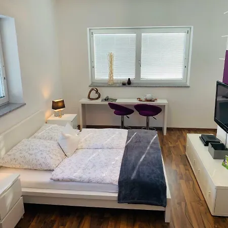 Schoene Wohnung In Roefingen Rofingen Extérieur photo